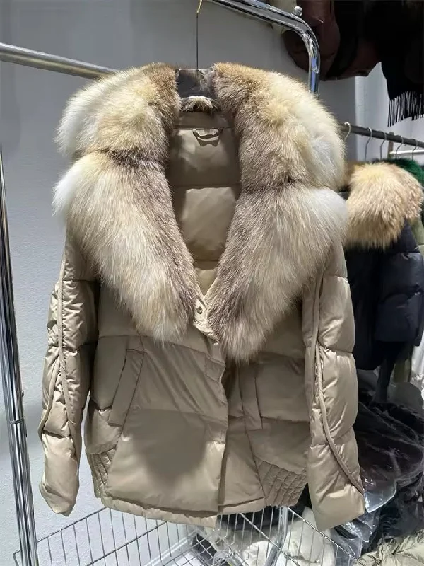 Luxurious Warmth: Women's Plus Size Duck Down Jacket with Real Fur Denim Jacket Leather Jacket Suede Jacket Luxurious Warmth: Women's Plus Size Duck Down Jacket with Real Fur Denim Jacket Leather Jacket Suede Jacket