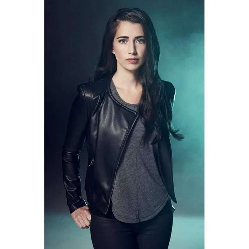 Willa Beyond TV Series Dilan Gwyn Jacket Hoodie Zip-Up Jacket Button-Up Jacket
