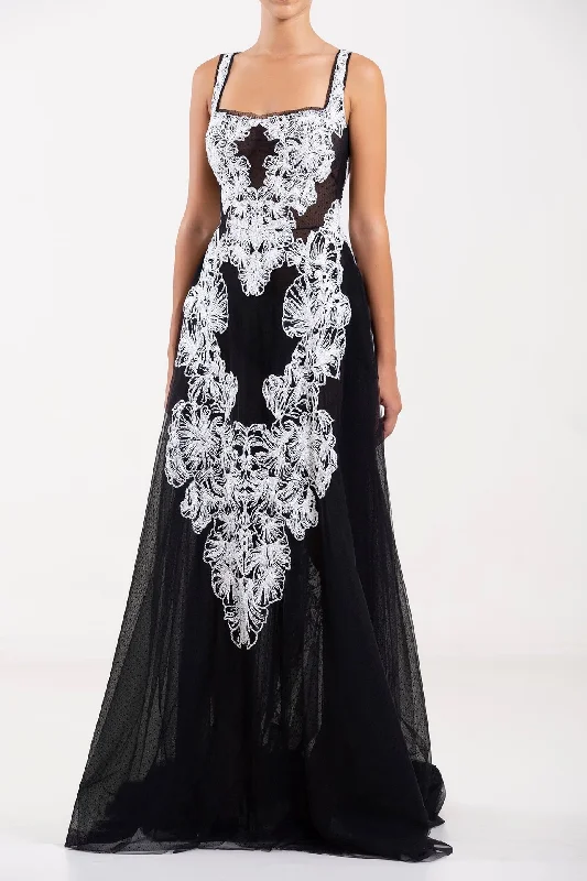 Polka dot tulle embroidered dress